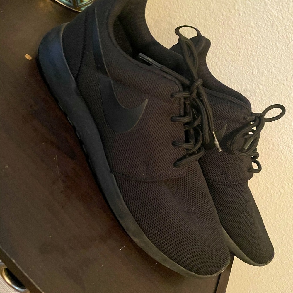 Women’s Nike Roshe